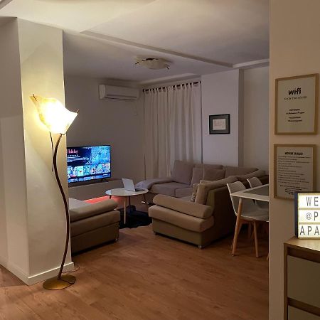 Proper Apartment 1 ติรานา ภายนอก รูปภาพ